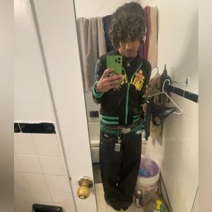 Meet your Posher, Vontana